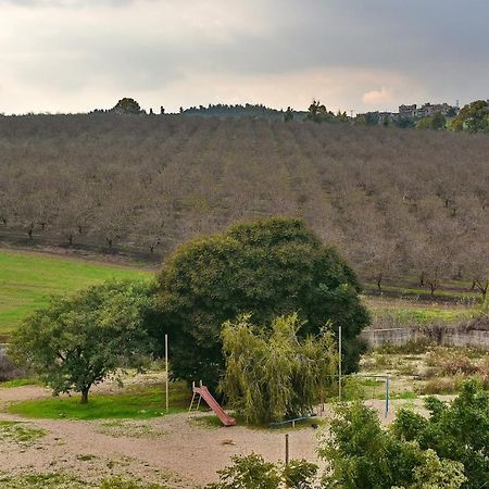 Pearl Of The Valley Hotel Kfar Tavor Luaran gambar
